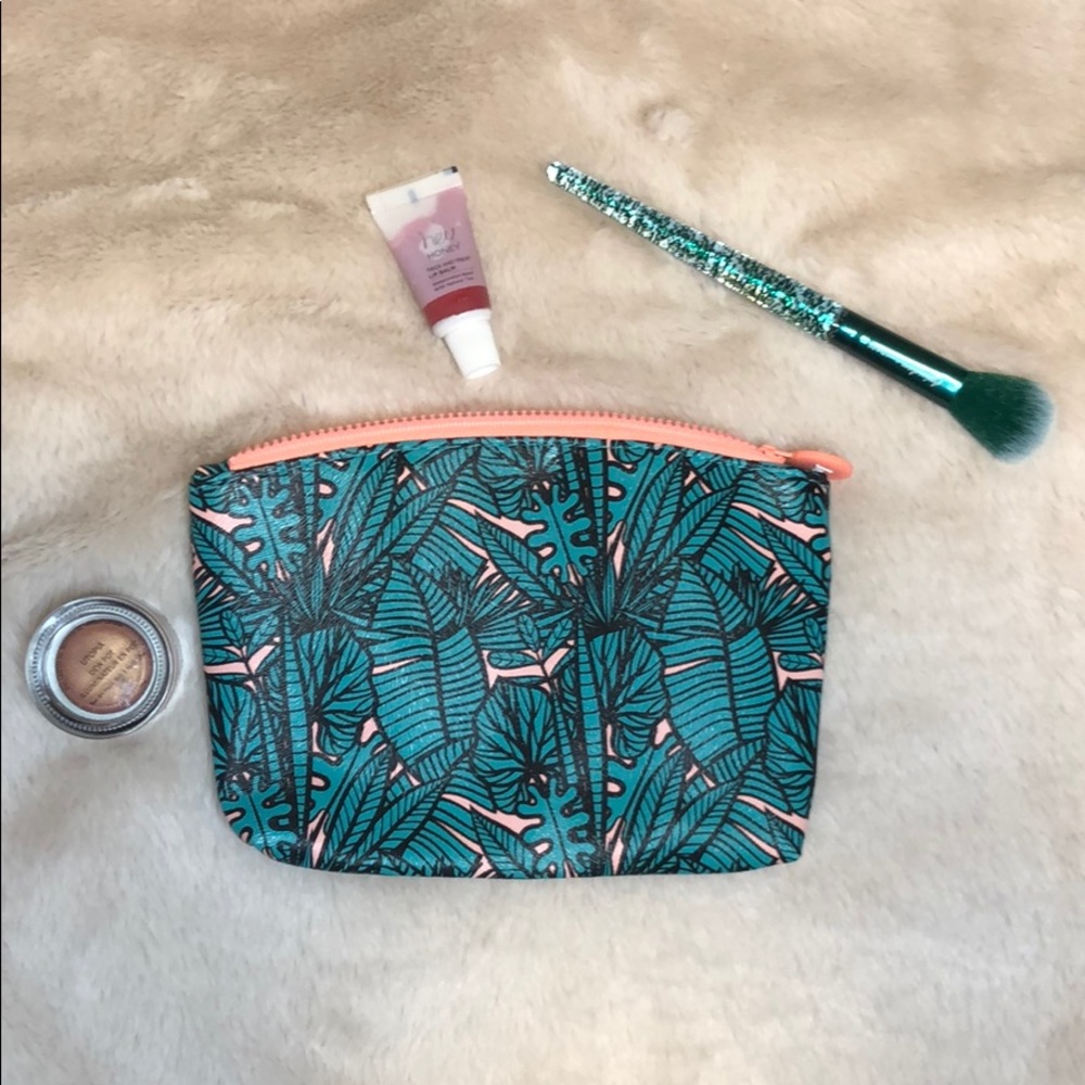 Ipsy Makeup Bag